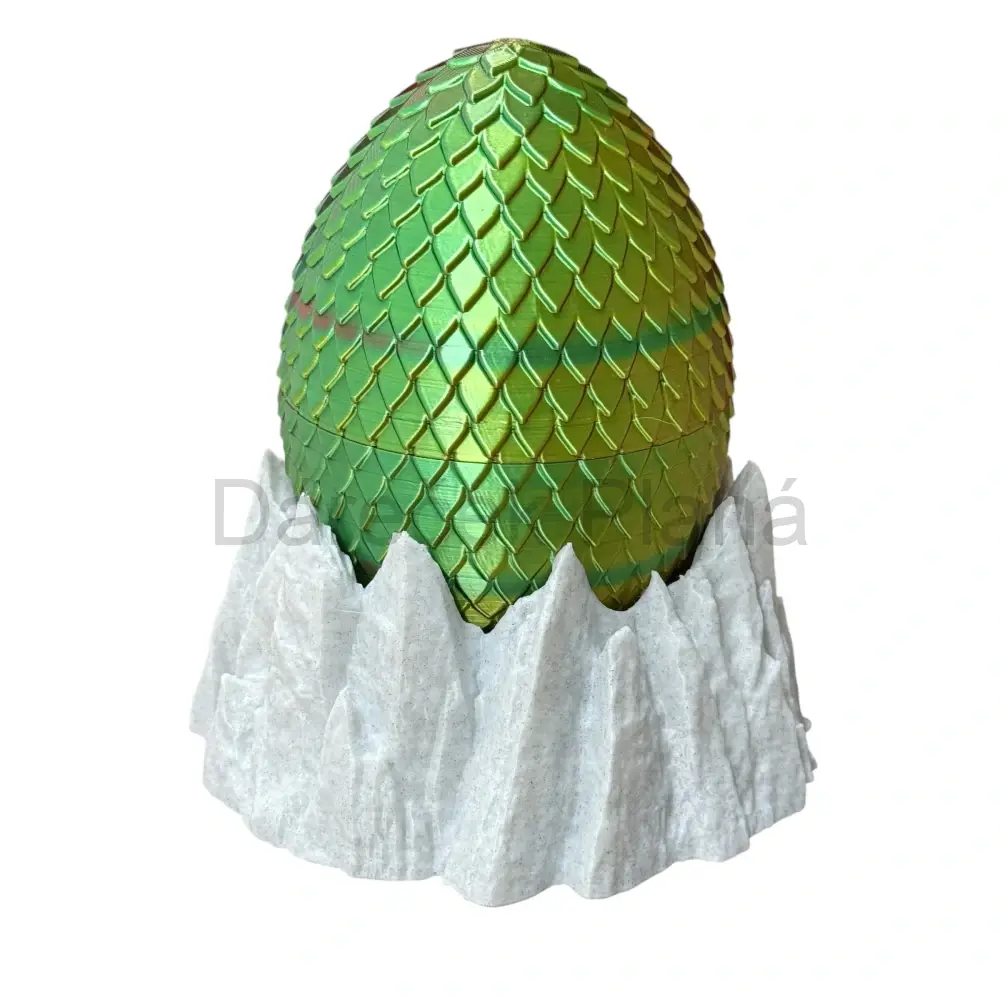 Drak s vajíčkem a skála