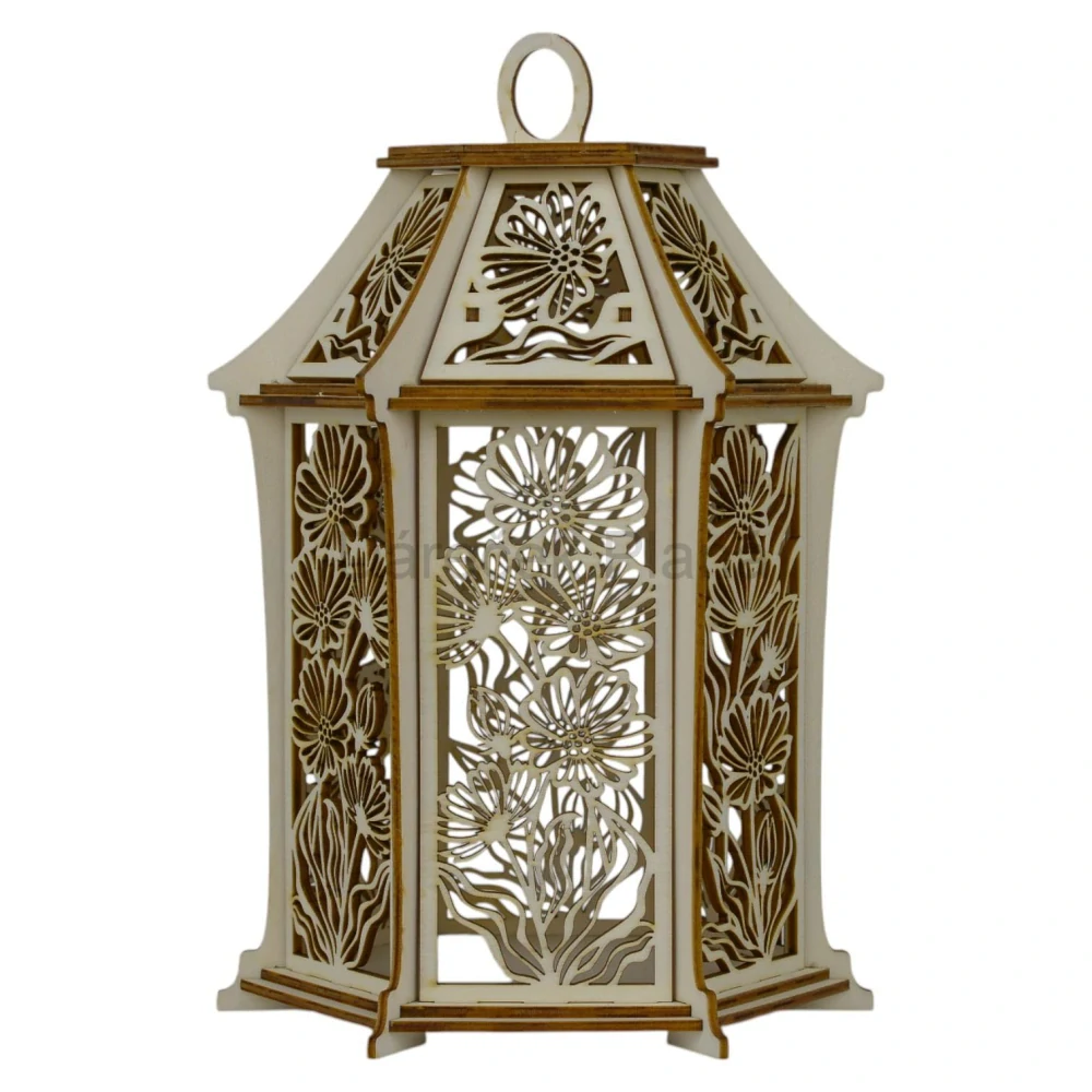  Dřevěná lucerna s květinovým motivem