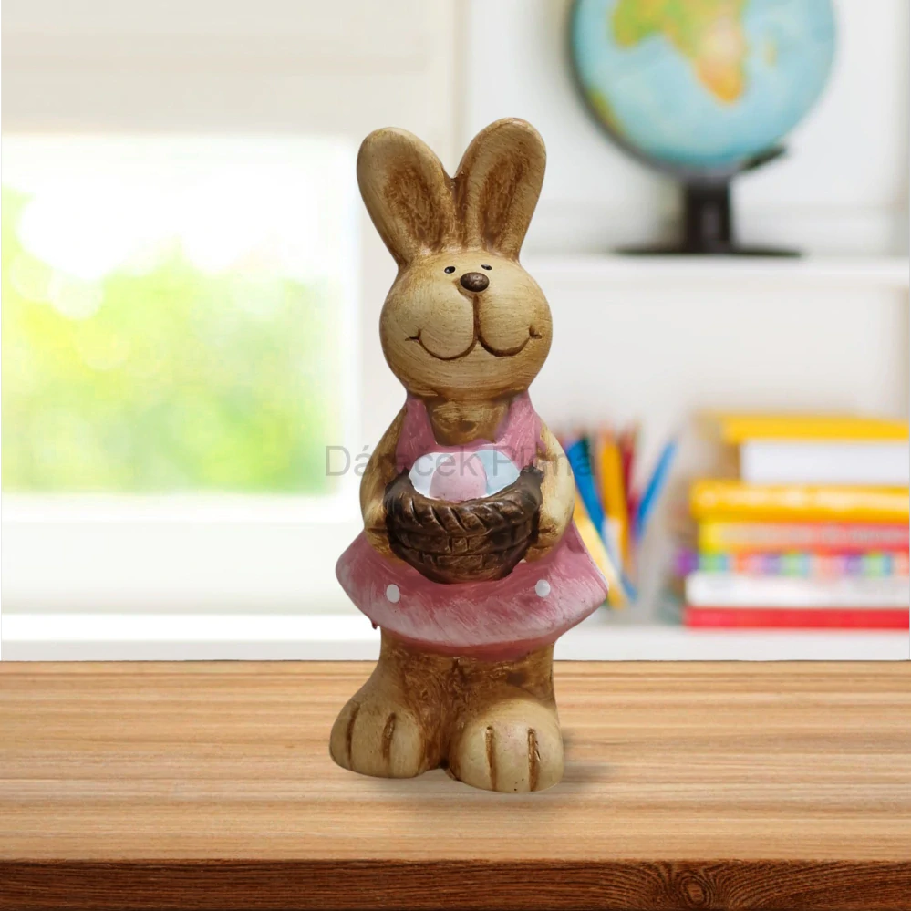 Zajíček s košíčkem